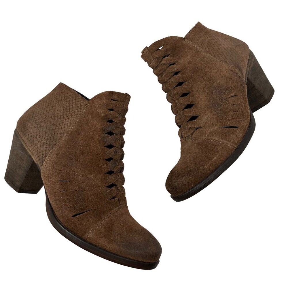 Free People Loveland Ankle Boot Size 39 US 9 Brown Suede Snake Embossed Boho - Picture 3 of 12
